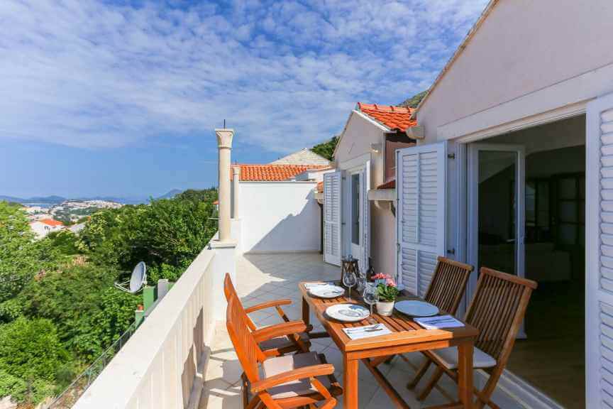克羅埃西亞Dubrovnik杜布羅夫城市推薦airbnb 陽台